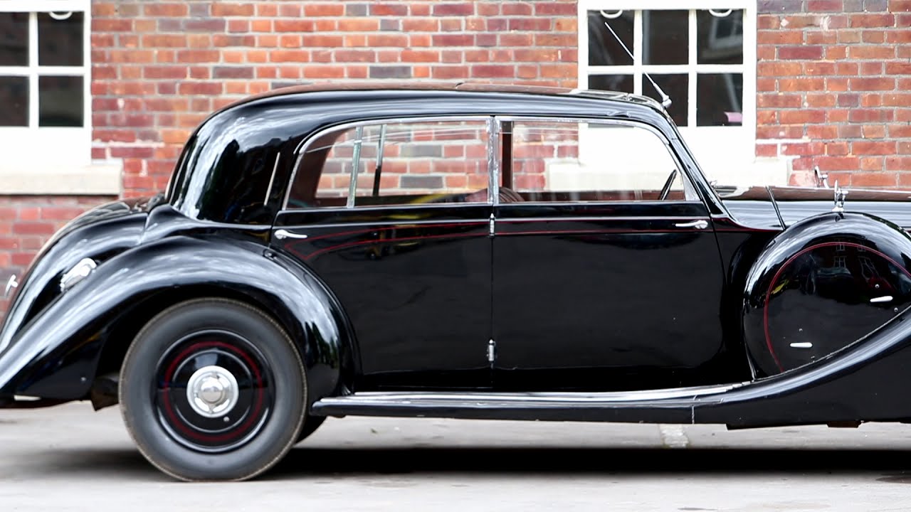 1939 Lagonda V12 Sports Saloon