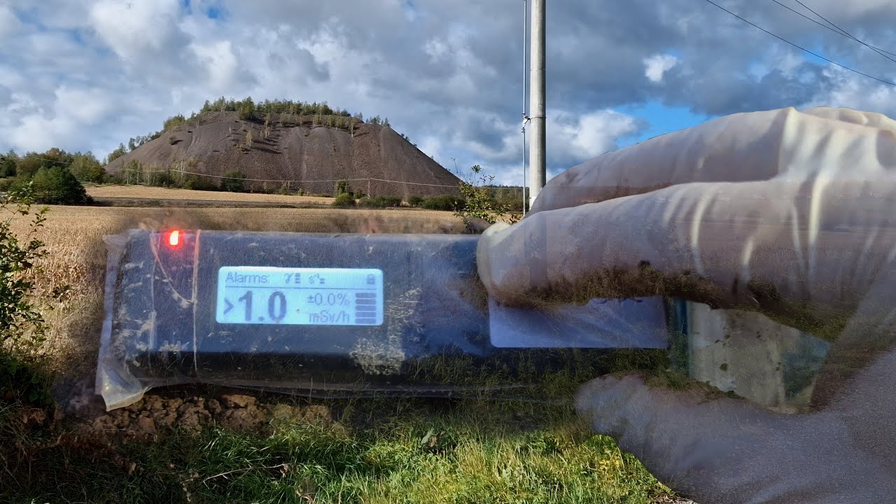 Hunting for Radioactive Rocks in Central Bohemia - Insane Dose Rates w/ RadiaCode 102 and Raysid