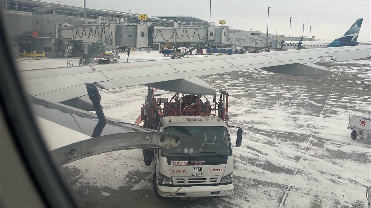 Approach into CYVR Rwy 08L||Air Canada 237 from YEG