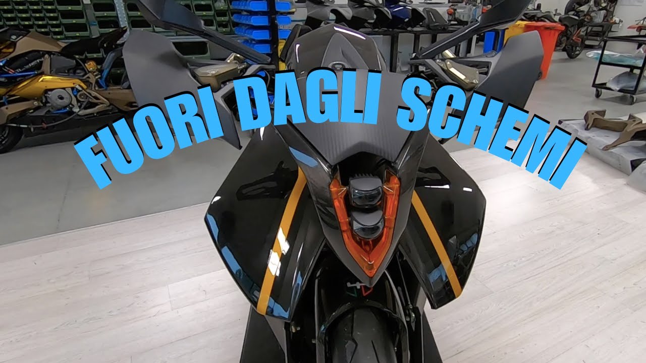 LA MOTO CHE ARRIVA DA UN ALTRO PIANETA