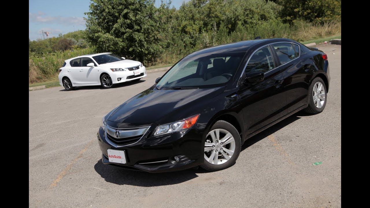 Acura ILX Hybrid 2013 года против Lexus CT200h 2013 года