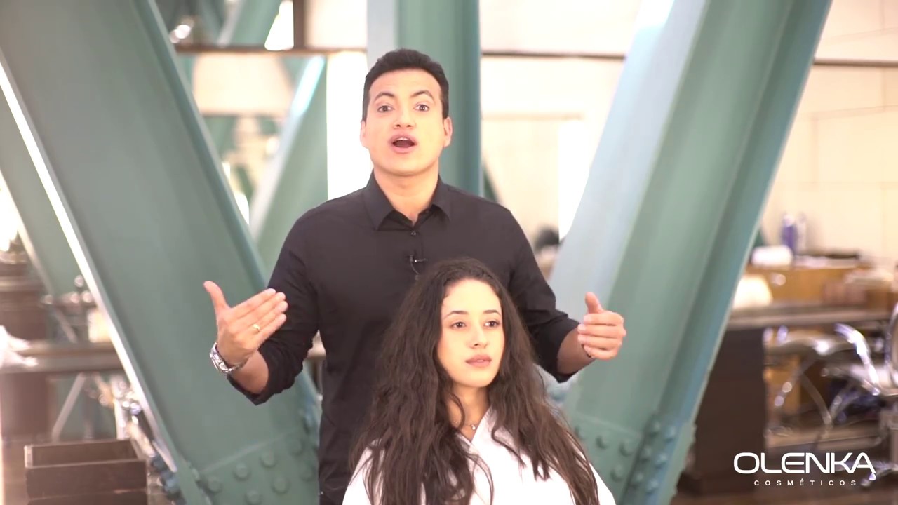 Rodrigo Cintra Ensina o Passo a Passo da Roya Look - O Melhor Alisamento do Brasil !!!