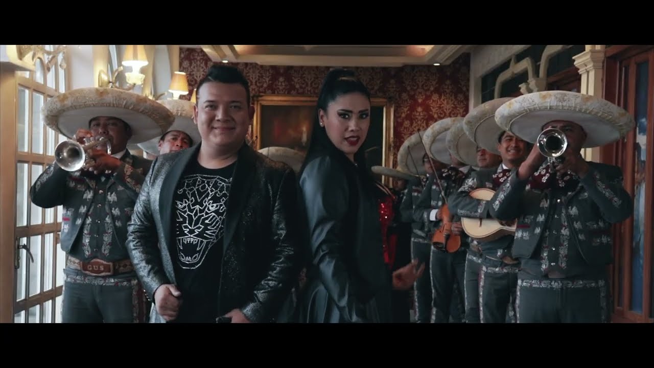 SOMOS AMANTES - GIOVANNI DOMINGUEZ FT MARIACHI EL GALLO DE ORO DE TLAXCALA