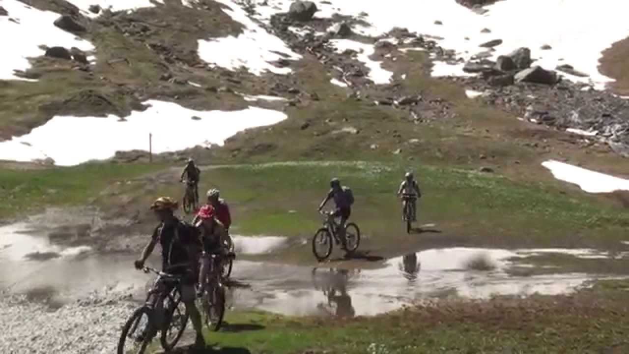 FRANCE: Queyras: Saint-Véran, Refuge de la Blanche, Le Raux.
