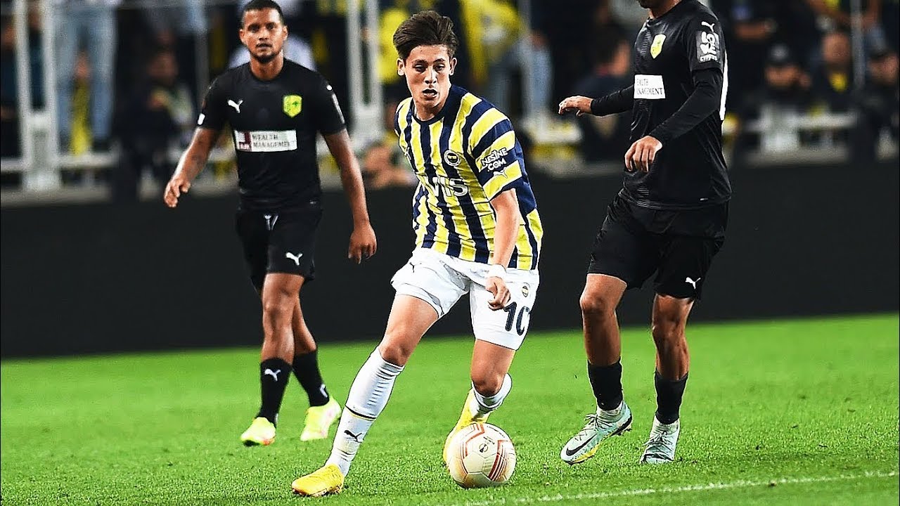 Arda G&uuml;ler - Technical Elegance