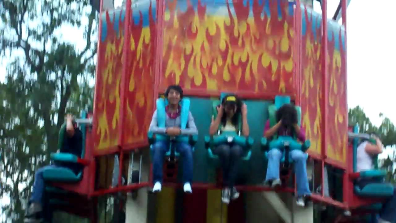 Kilahuea - Six Flags Mexico