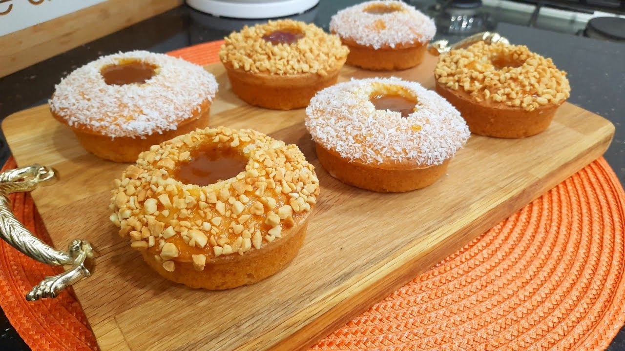 مطبخ ام وليد / ميني كيك بالمربى ، خفيف و ماشي ناشف😋 و مقاديرو جد بسيطة👌 .