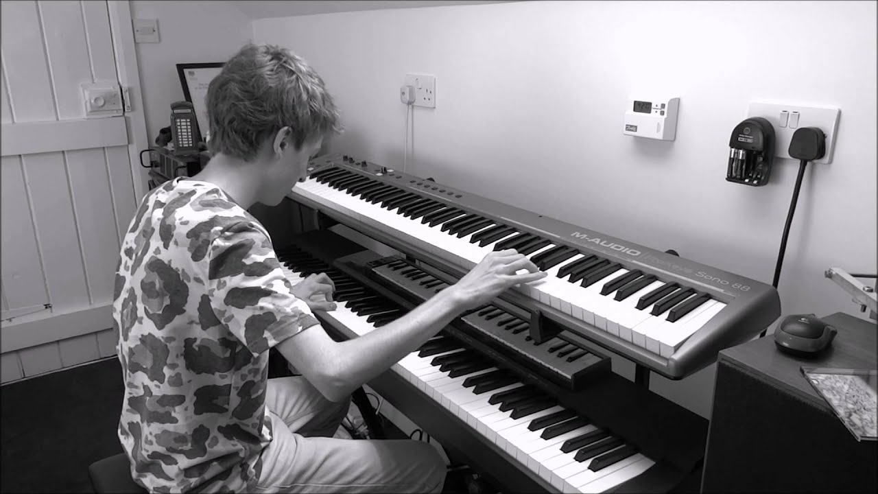 Solo Jazz/Gospel Rhodes Piano Improvisation | Robert Dimbleby