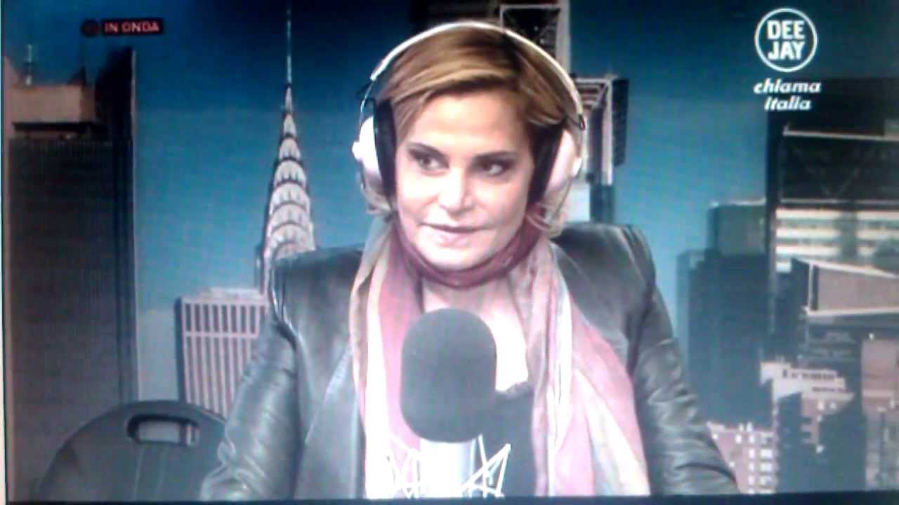 Simona Ventura parla di Lady Gaga a DJ Chiama Italia
