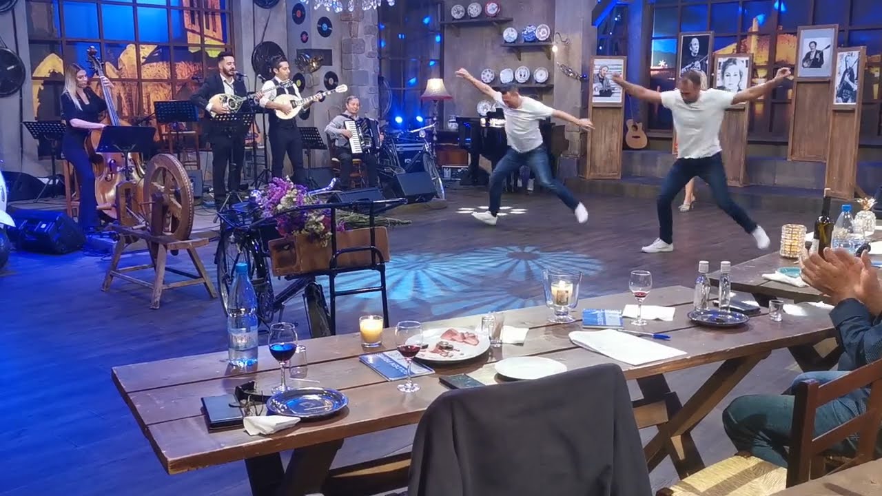 Zeimpekiko / Χωρισαμέ ενα δειλινό (xorisame ena deilino) -Dance Academy Cyprus.