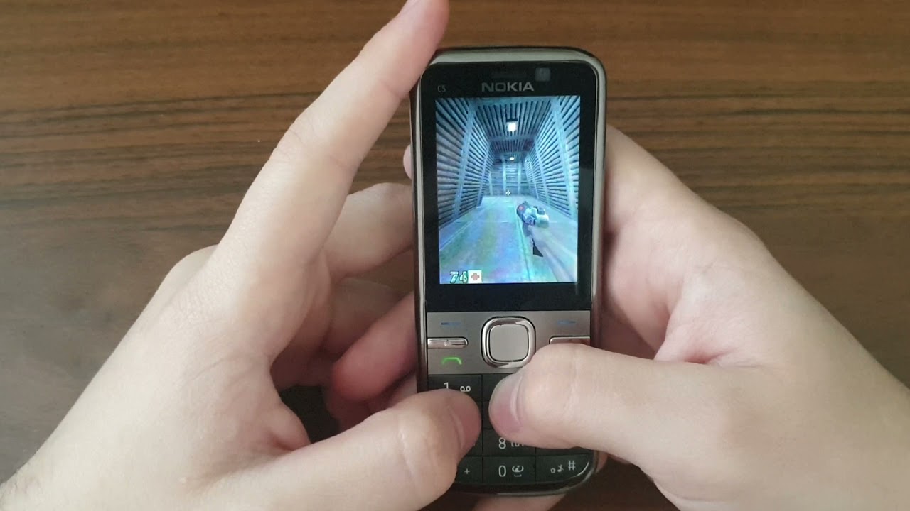 Игры на Nokia C5-00.2 (5MP) Symbian 9.3 - Quake 2