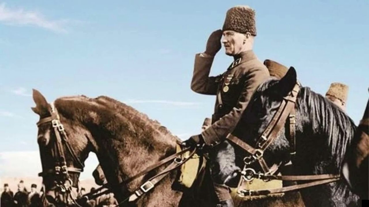 Adile Kurt Karatepe - Atımı bayledim delikli taşa (Rumeli Türküsü)