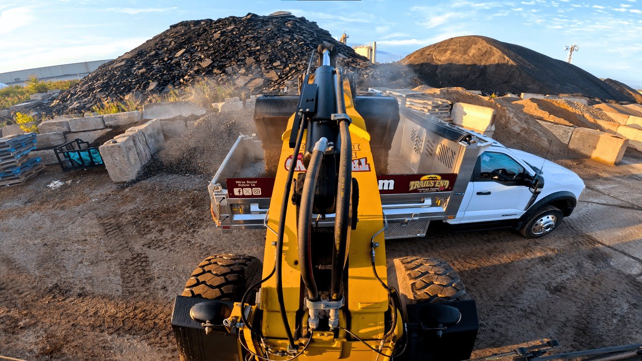 A Sunny Morning At Work in My CAT 930H!