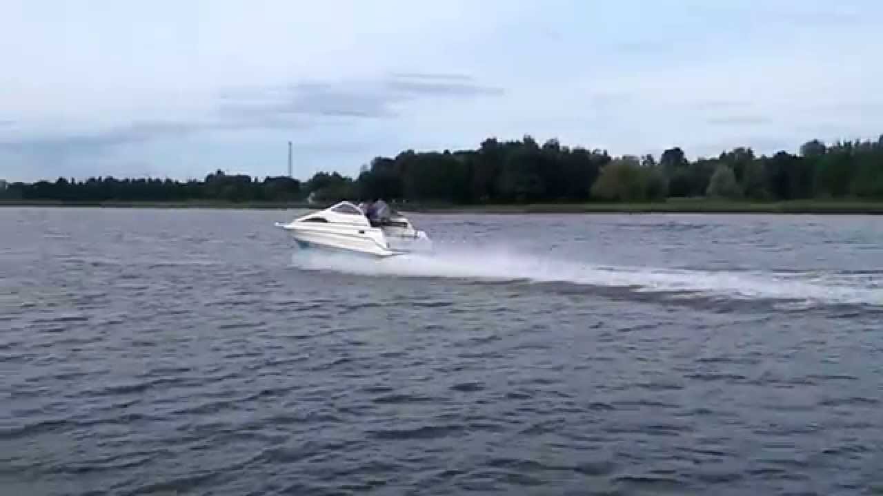Bayliner 2255, ozero