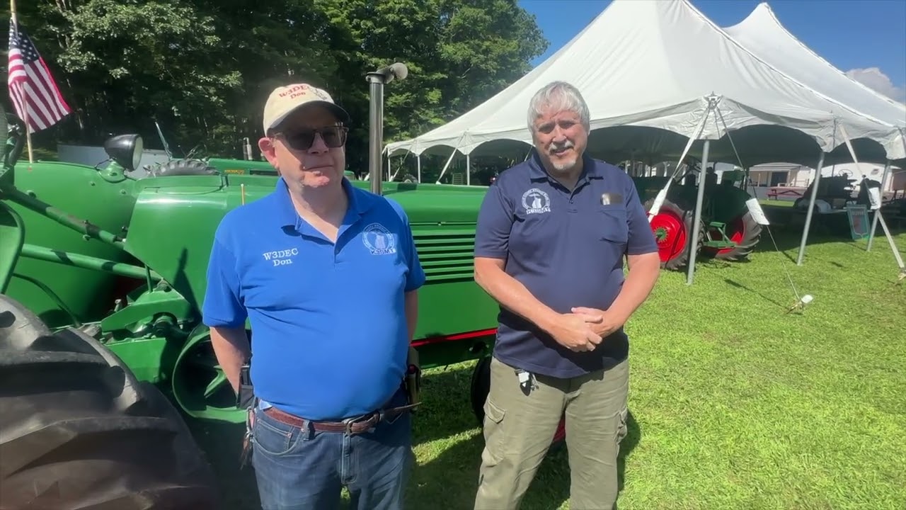 🚜 Tractors, Community and Communications - Tractor Show