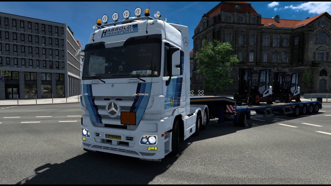 Mercedes MP3 hauling bobcat forklifts in Germany (New Bobcat DLC) ETS 1.58