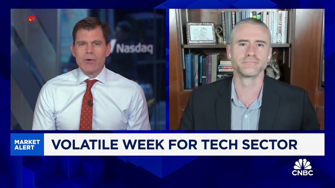 The worst of the volatility for tech is likely over, says Deepwater&rsquo;s Doug Clinton
