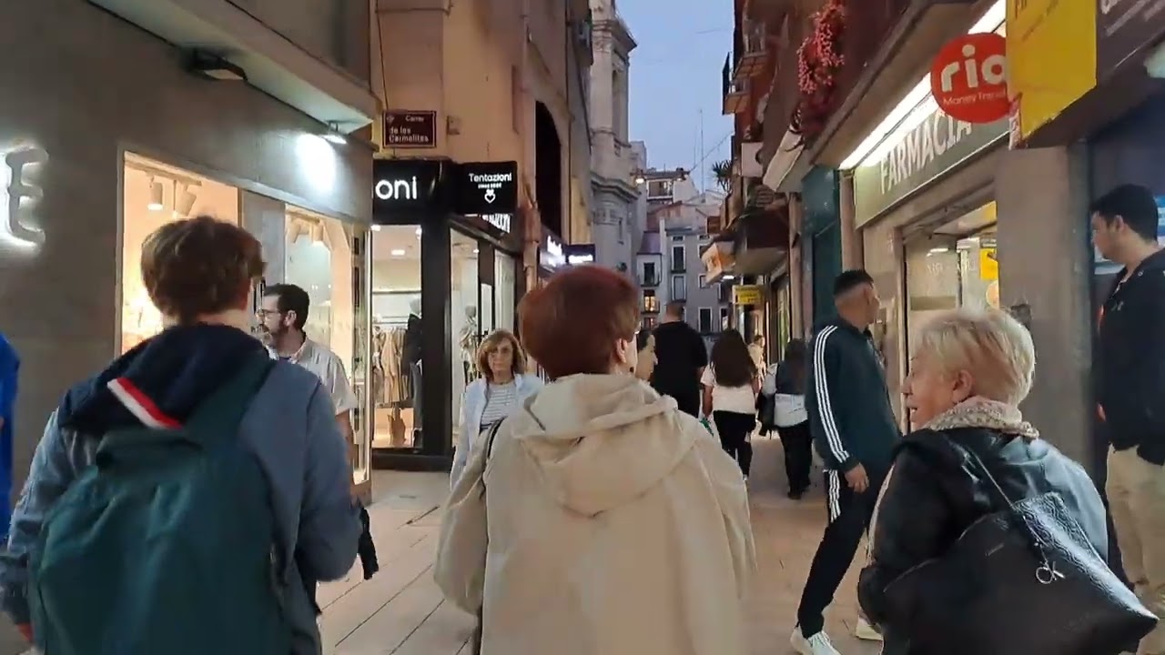توجد أزمة سكن كبيرة في إسبانيا، في نفس الوقت عشرات الآلاف من الشقق و العمارات فارغة، لماذا؟