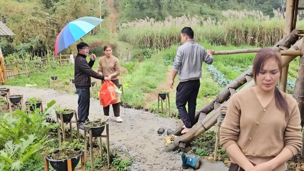 Father Vong returned and was very surprised to find Luyen living here