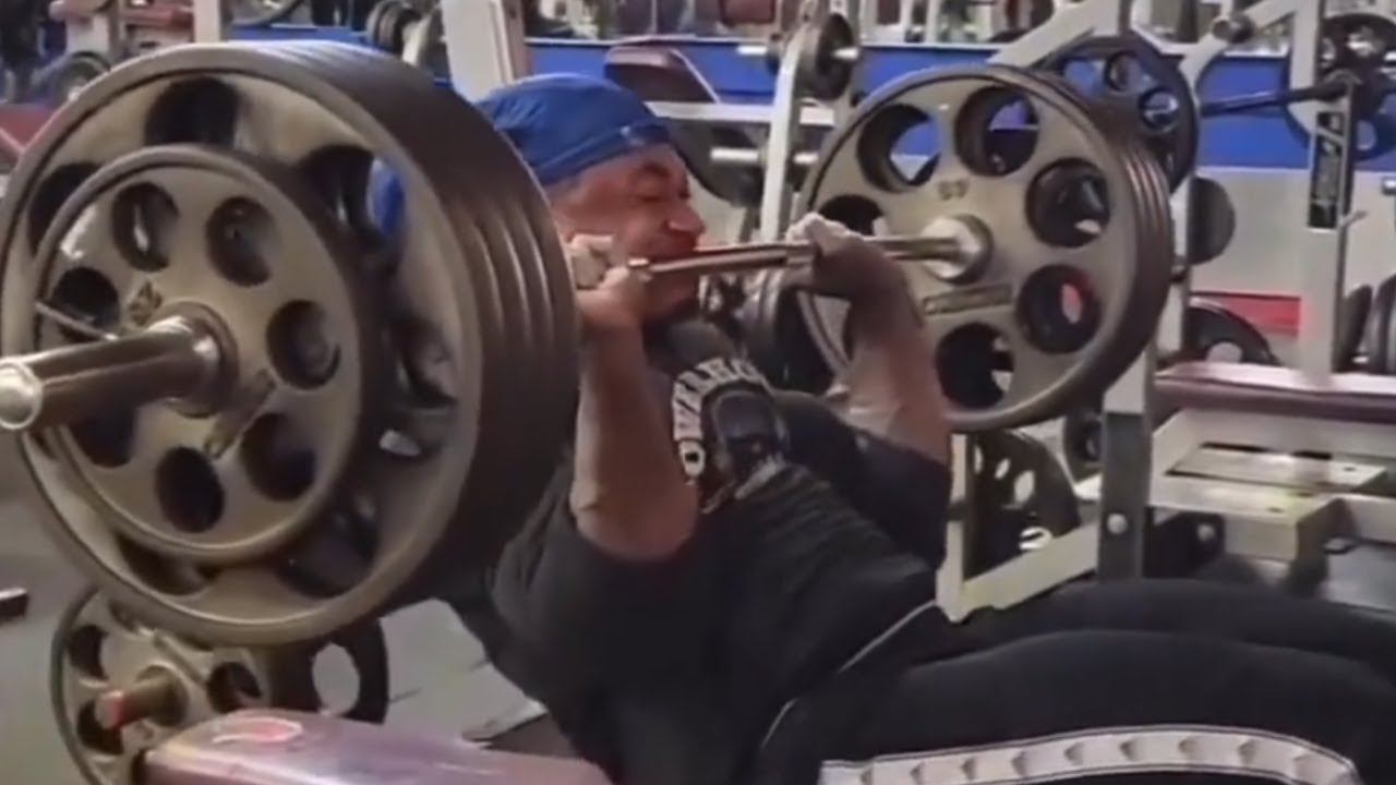 The World&rsquo;s Heaviest Sit-up?