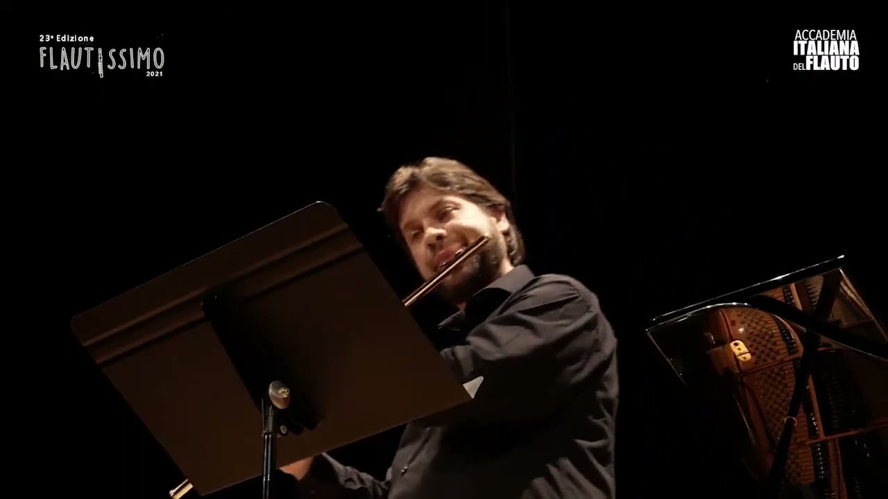 Andrea Oliva plays Cantabile et Presto by G. Enescu
