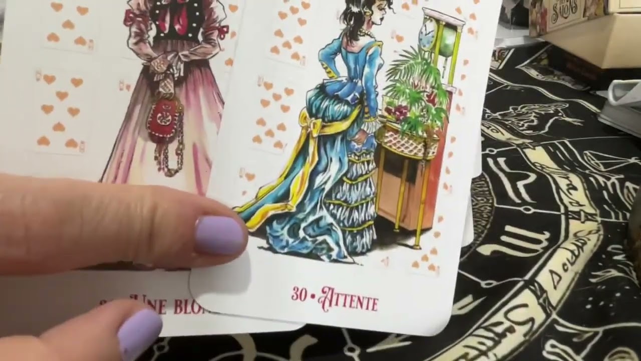 PESTI♓️ ATRAGI ATENTIA UNUI BARBAT CU MULTI BANI🥂TE VA PUNE PE GANDURI🥂💍🌷❤️#tarot #love