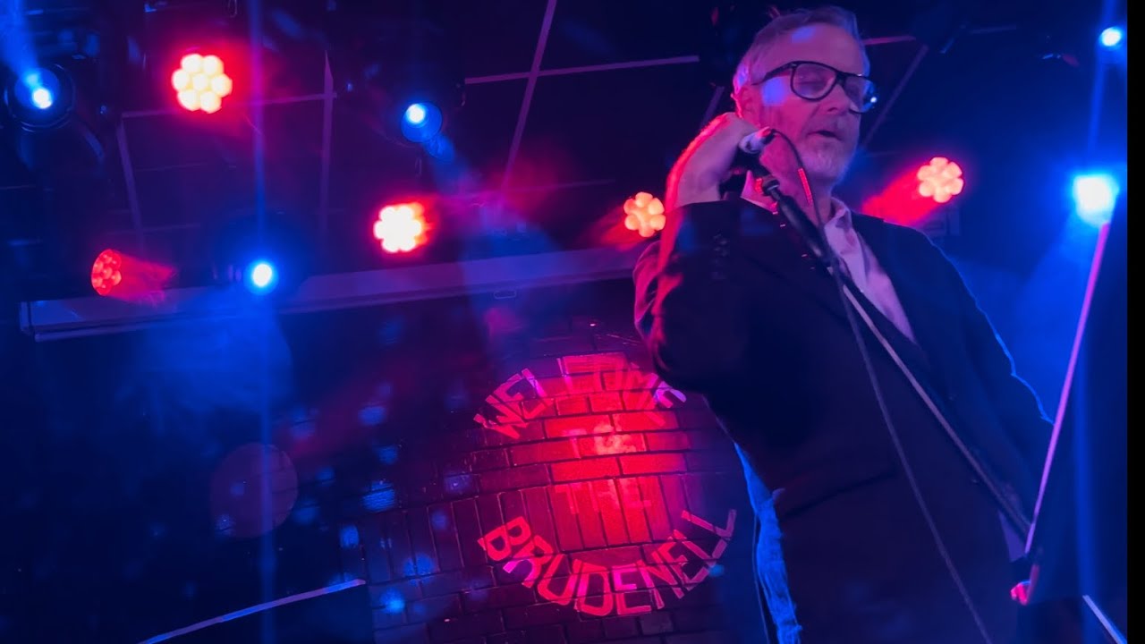 Matt Berninger - Bonnet of Pins (Live @ Brudenell Social Club, Leeds)