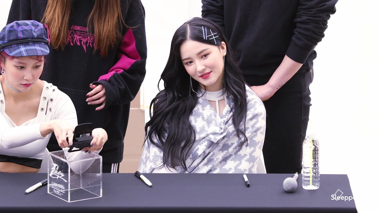 [4K] 190331 모모랜드 MOMOLAND FANSIGN EVENT 낸시 NANCY  MOMENTS @ 삼성팬싸인회 By Sleeppage
