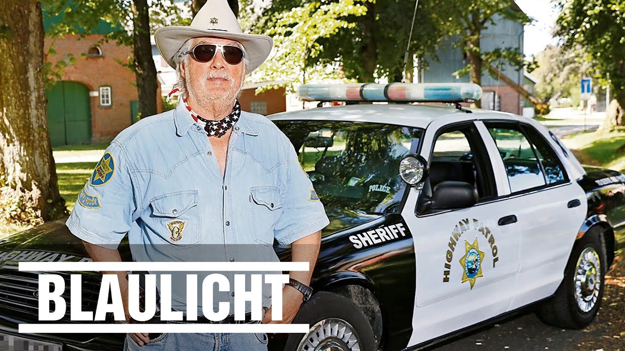 Polizist mit Pumpgun, US-Car & Uniform - Der Sheriff von Groß Buchwald