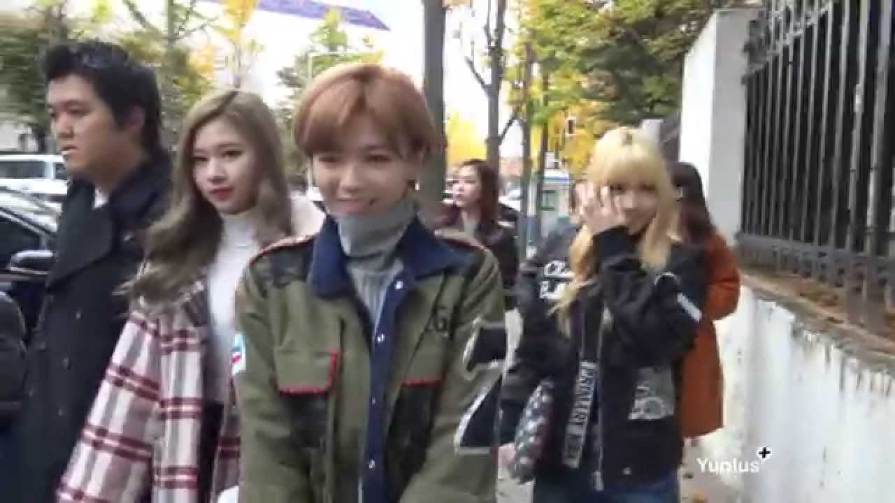 150000 TWICE 뮤직뱅크 출근 정연 fancam