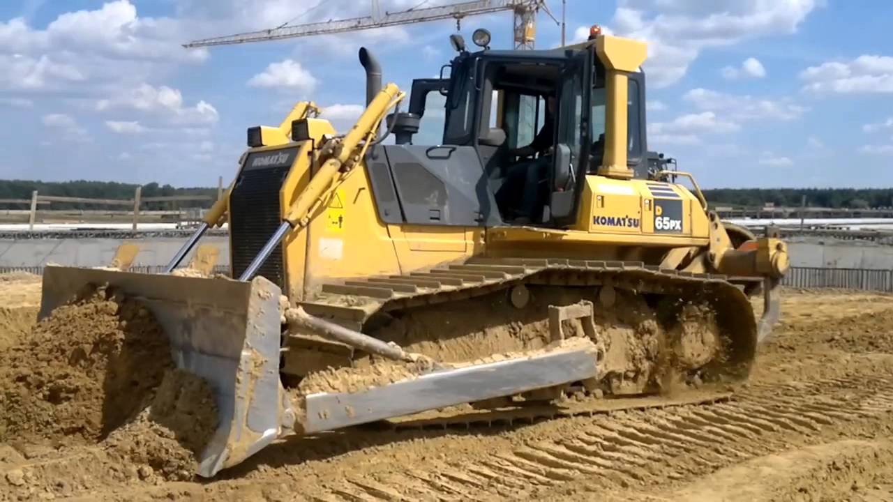 Komatsu D65 px