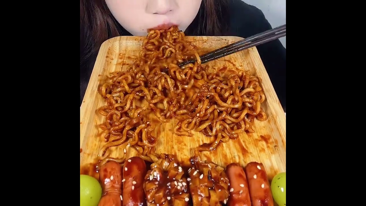 Chinese eating spicy Food challenge #chineseshortvideo