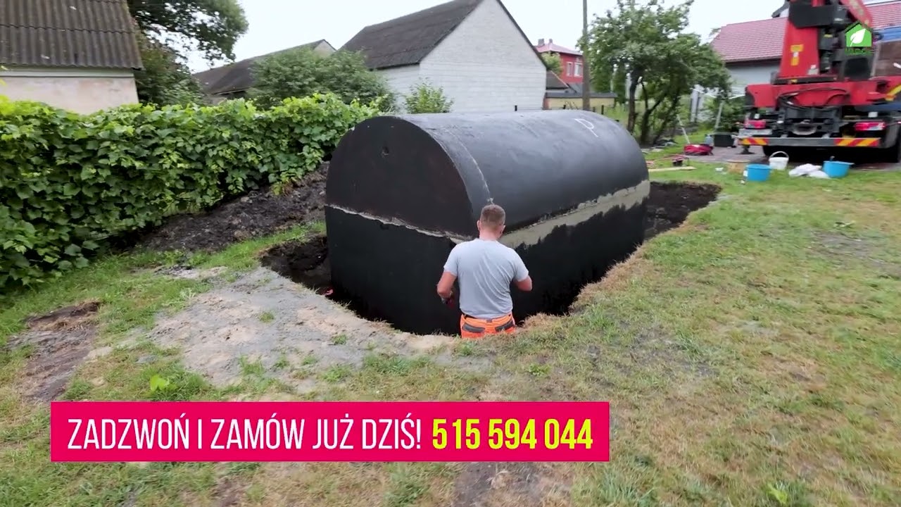 Gotowa piwnica ogrodowa Concrete Shelter z przedsionkiem skośnym i podw&oacute;jnymi drzwiami drewnianymi
