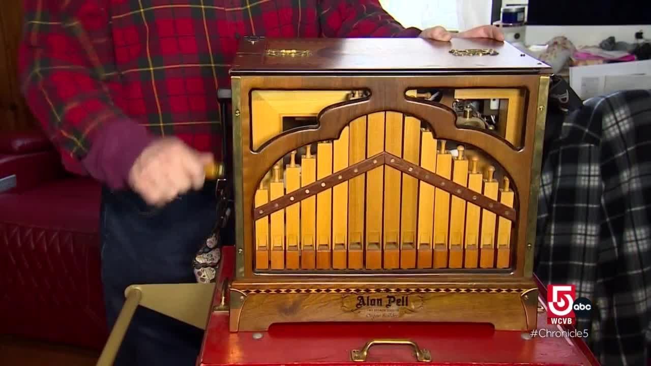 Odd jobs: Making a living as an organ grinder