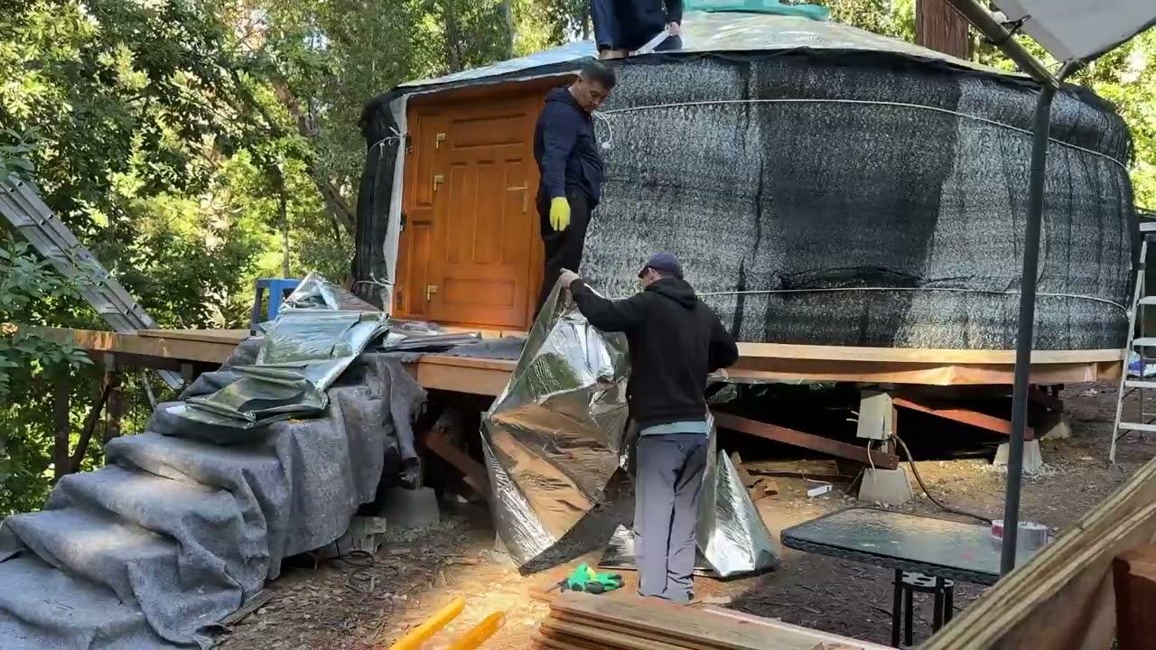 Yurt Assembling Time Lapse Video:  Ben Lomond, California, USA - 22ft / 6.7m Yurt, December 2025