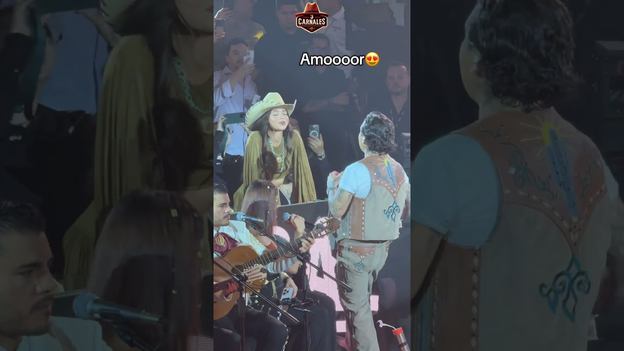&Aacute;ngela no quer&iacute;a cantar con Christian Nodal