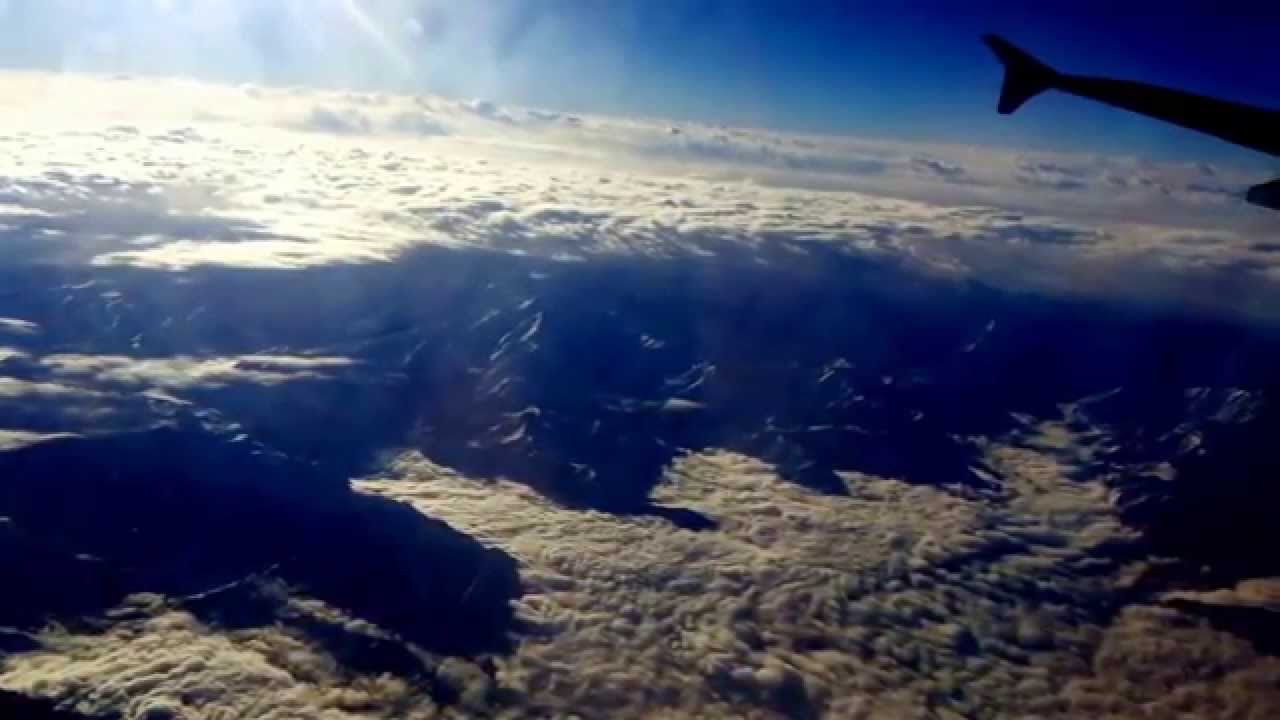 Mountains and clouds. Meditation music raga Bhairavi.