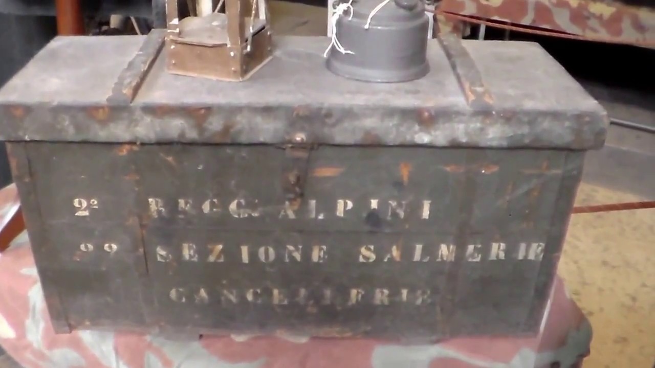 MOSTRA DI CIMELI, ARMI E UNIFORMI DELLA 4^DIVISIONE ALPINA CUNEENSE, A BORGO GESSO (CN)