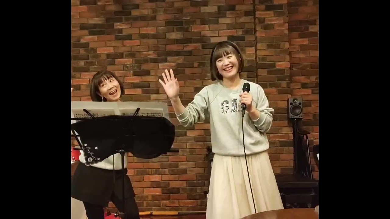 シュシュ🍒で初めて歌ってみた〜綾香の「虹色」🎤🥰🥰