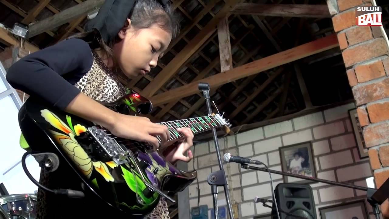 War March - Ayu Gusfanz, si Cilik Jago Main Gitar dari Bali (Ditonton Gubernur Bali Mangku Pastika)
