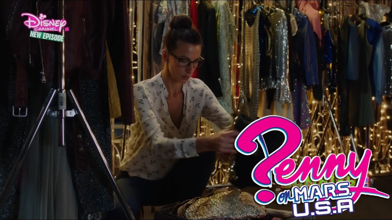 Penny on M.A.R.S Season 3 Tosca tries to find an outfit Disney Channel USA