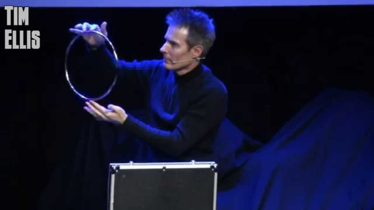 Tim Ellis in 'A Night With The Stars'   THE RINGS