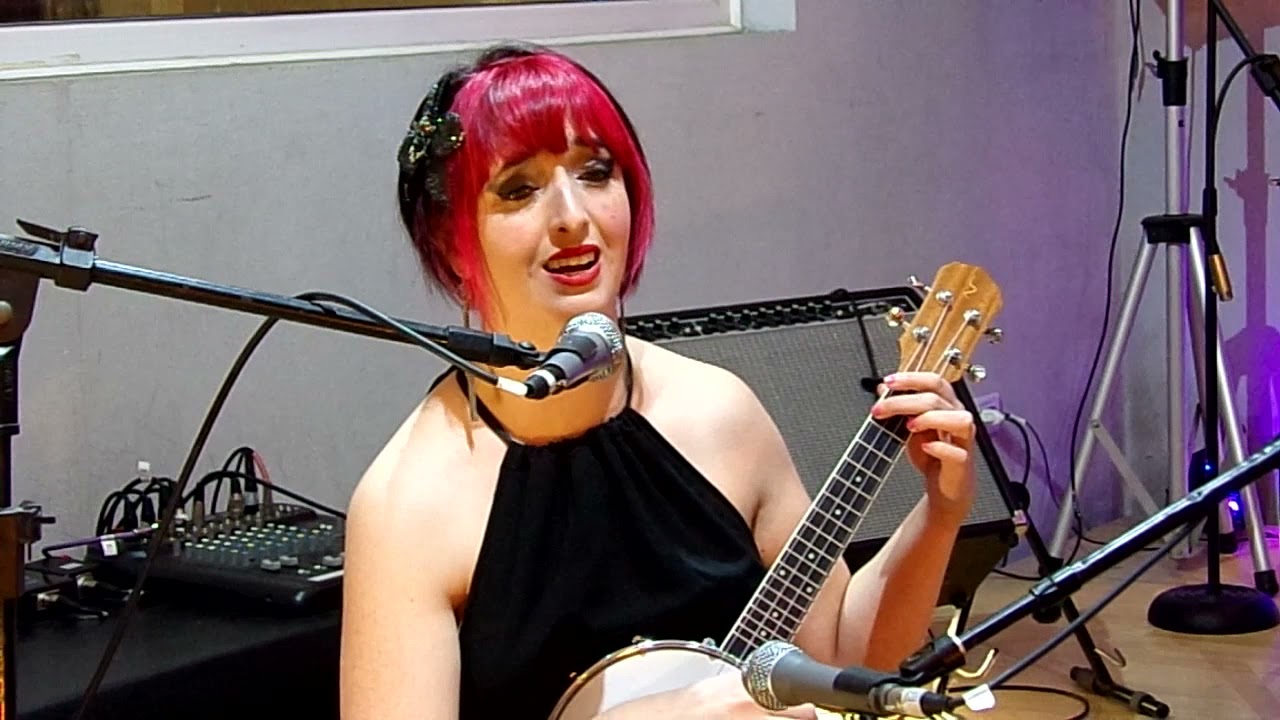 Summertime | Lucia Moro jazz banjolele | ft. Mauricio Morinigo