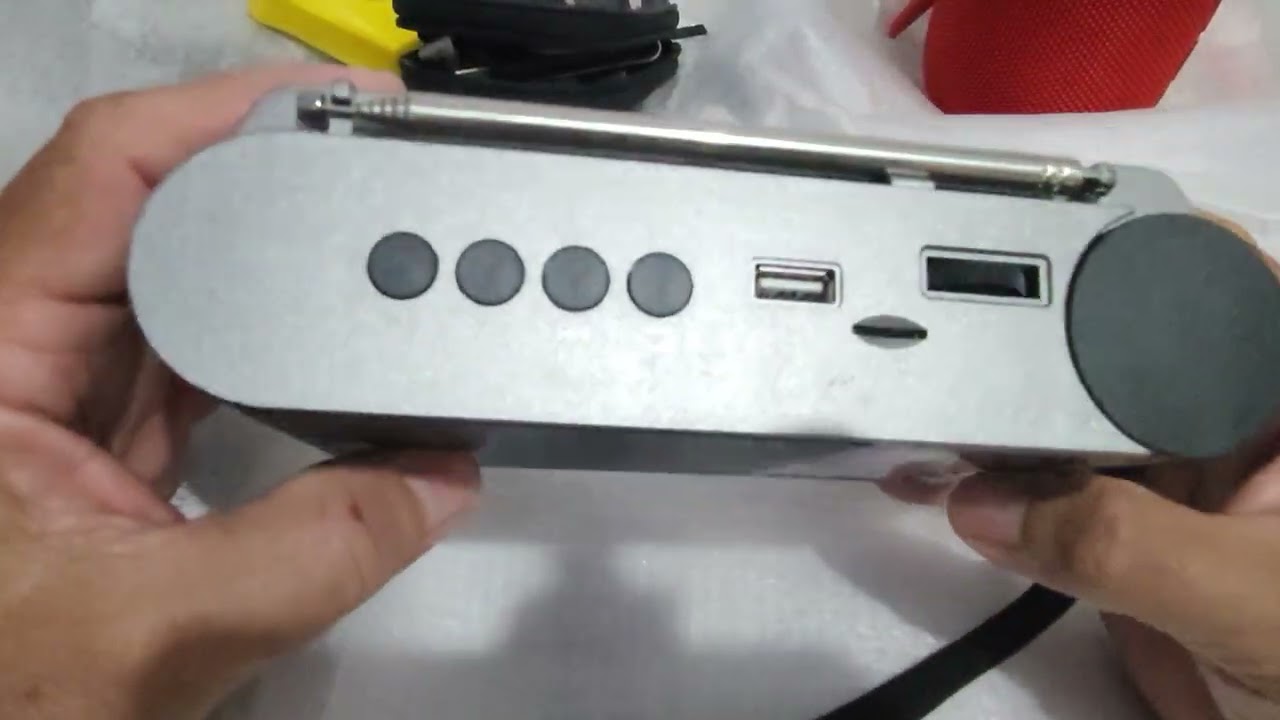 Rádio Lelong modelo LE661, ótimo  custo benefício.