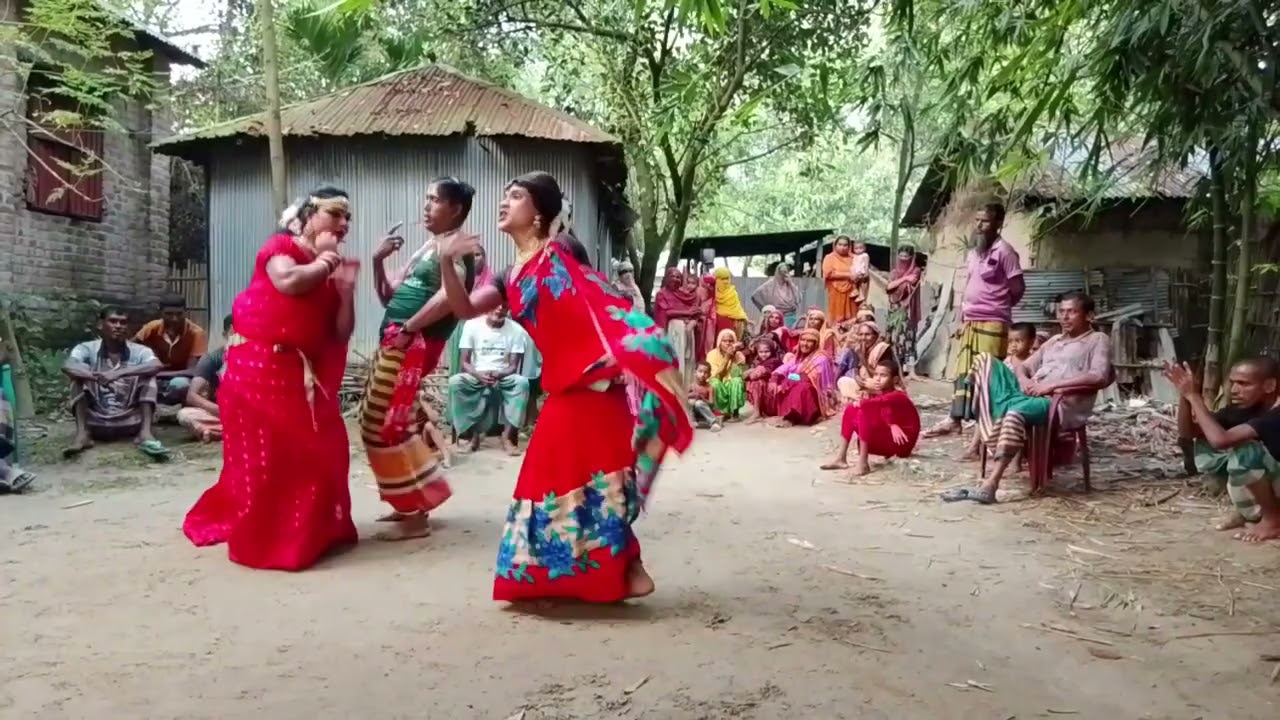 “তলো হে মান্দারের বেটা বান্ধ তারে তারে” — জামালপুর অঞ্চলের একটি জনপ্রিয় ও ঐতিহ্যবাহী বিয়ের গীত।