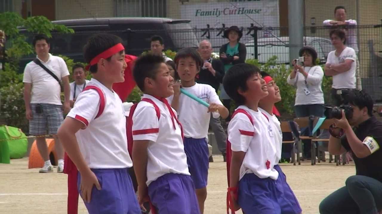 2012小学校運動会　赤組応援団NO.1