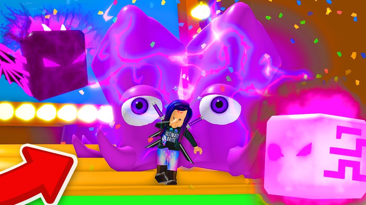 Getting every LEGENDARY VALENTINE'S PETS with 10 Computers in Roblox Bubble Gum Simulator!