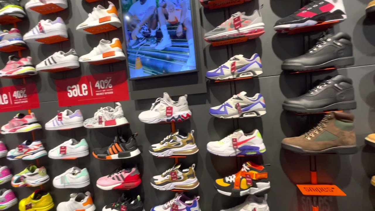 Nike Airforce 1s , Jordan And Many More Sneakers At Snipes Store || NewYear 2022 Sale
