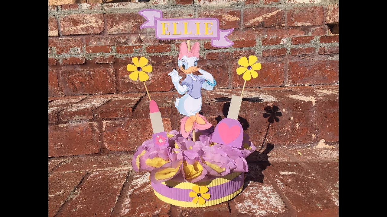 Daisy Duck Centerpiece