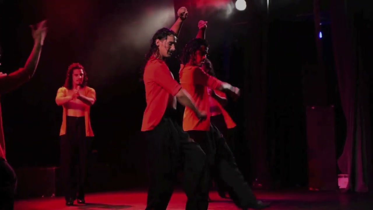 Los Potros Malambo Bailando Flamenco